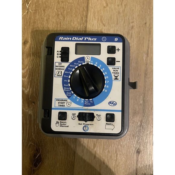 Irritrol Rain Dial Plus 9 Station Indoor Irrigation Controller RD-9 Plus - Picture 1 of 3